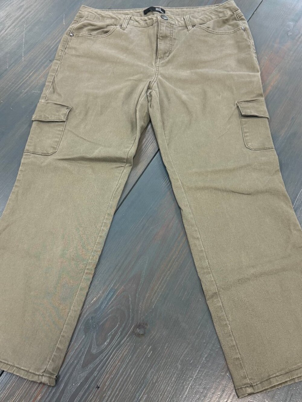 1822 Denim Womens 14 Ankle utility cargo pants Grey